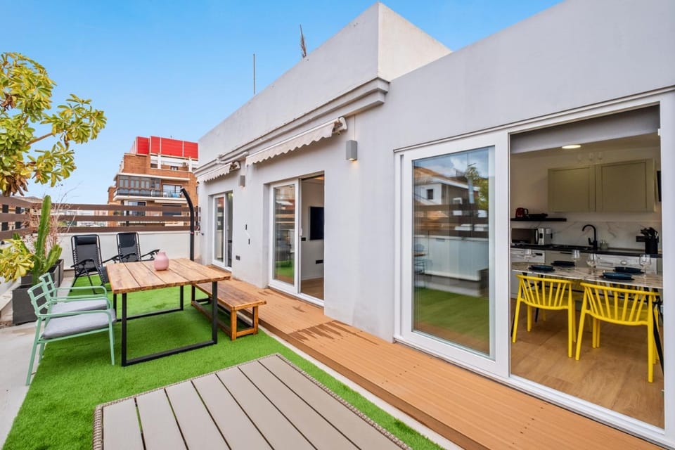 Day, Balcony/Terrace, Dining area
