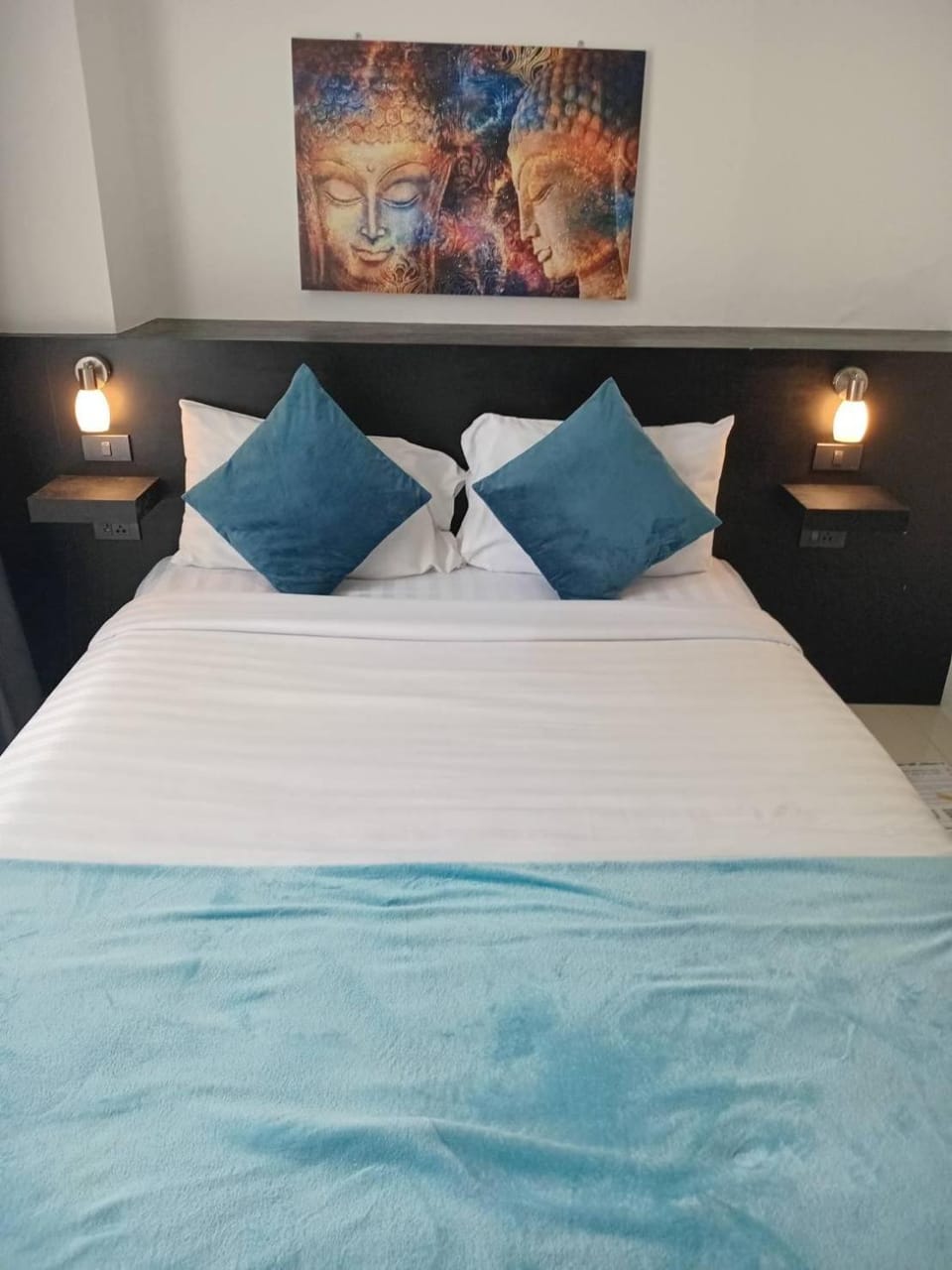 Bed, Photo of the whole room