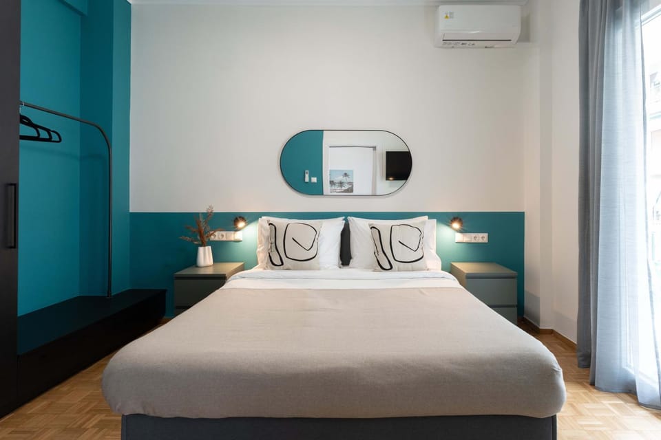 Bed, Photo of the whole room, Bedroom, air conditioner