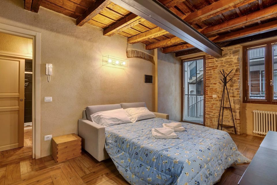 Property building, Living room, Bedroom