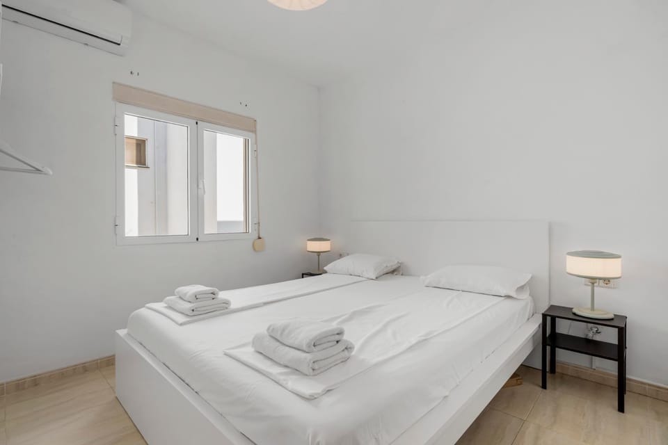 Bed, Other, Bedroom