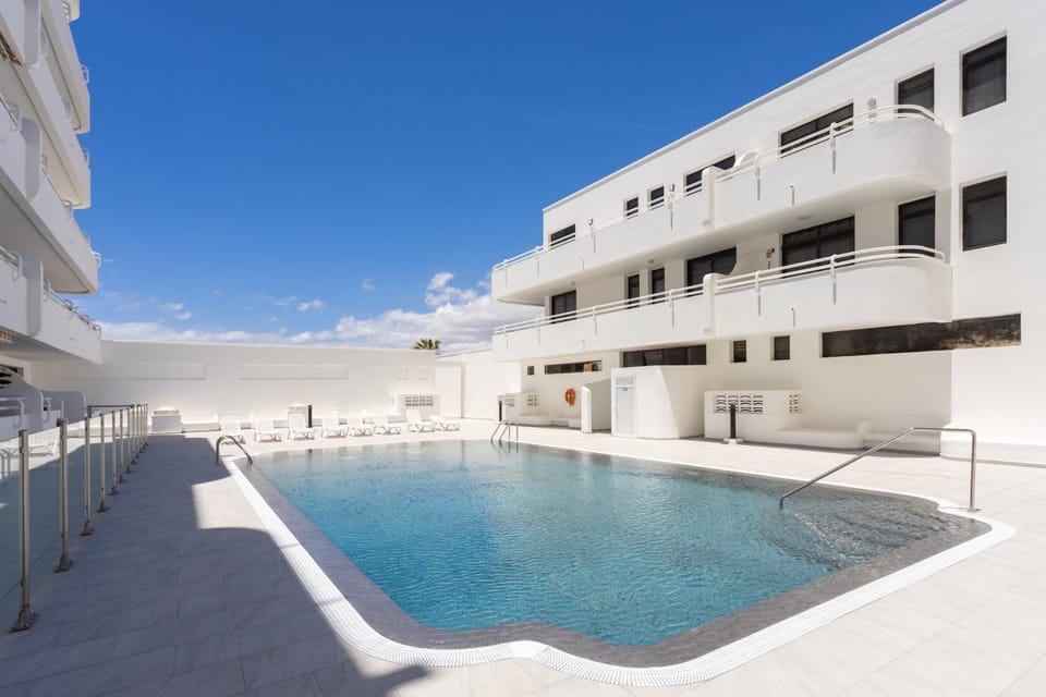 Home2Book Coastal Terrace & Pool El Médano Apartment in El Médano