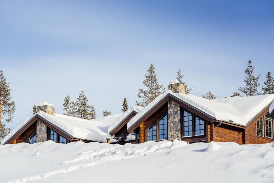Property building, Natural landscape, Winter