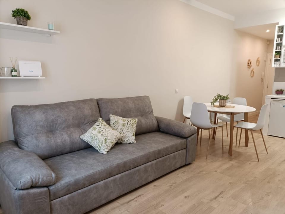 Casa Leire Apartment in Logrono