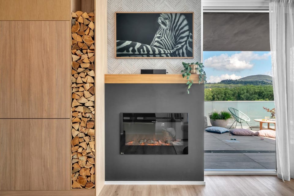 Natural landscape, TV and multimedia, Balcony/Terrace, Balcony/Terrace, Mountain view, Mountain view, fireplace