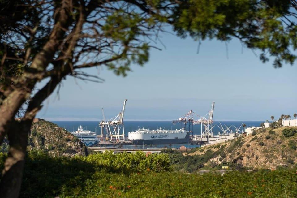 Nearby landmark, Natural landscape, Sea view