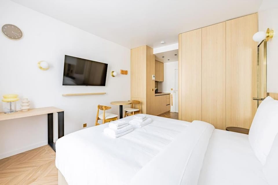 154 Suite luxueuse-Etienne Marcel-Châtelet-Paris 3 Apartment in Paris