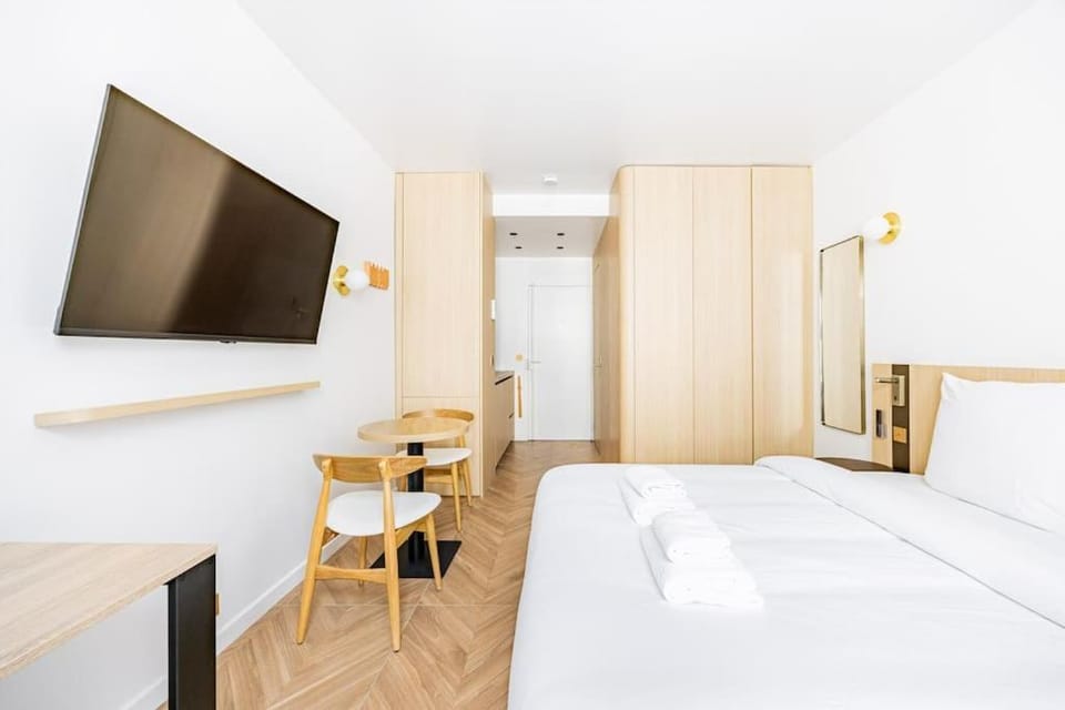 154 Suite luxueuse-Etienne Marcel-Châtelet-Paris 3 Apartment in Paris