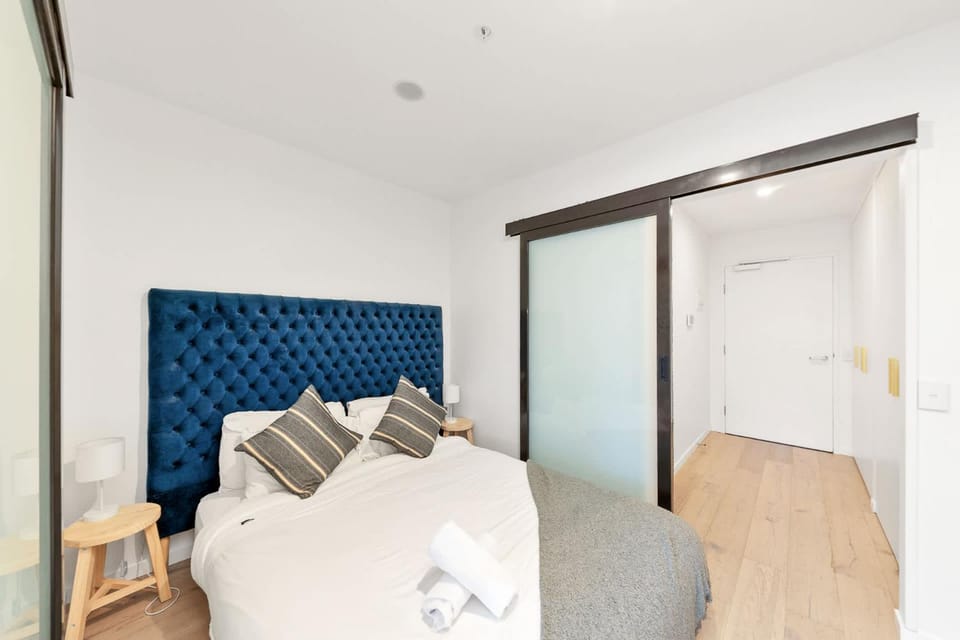 Central CBD - parking - sleeps 4 Apartment in Canberra