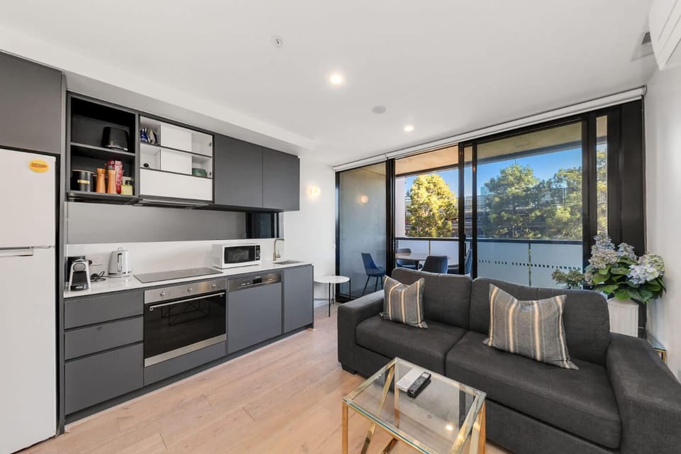 Central CBD - parking - sleeps 4 Apartment in Canberra
