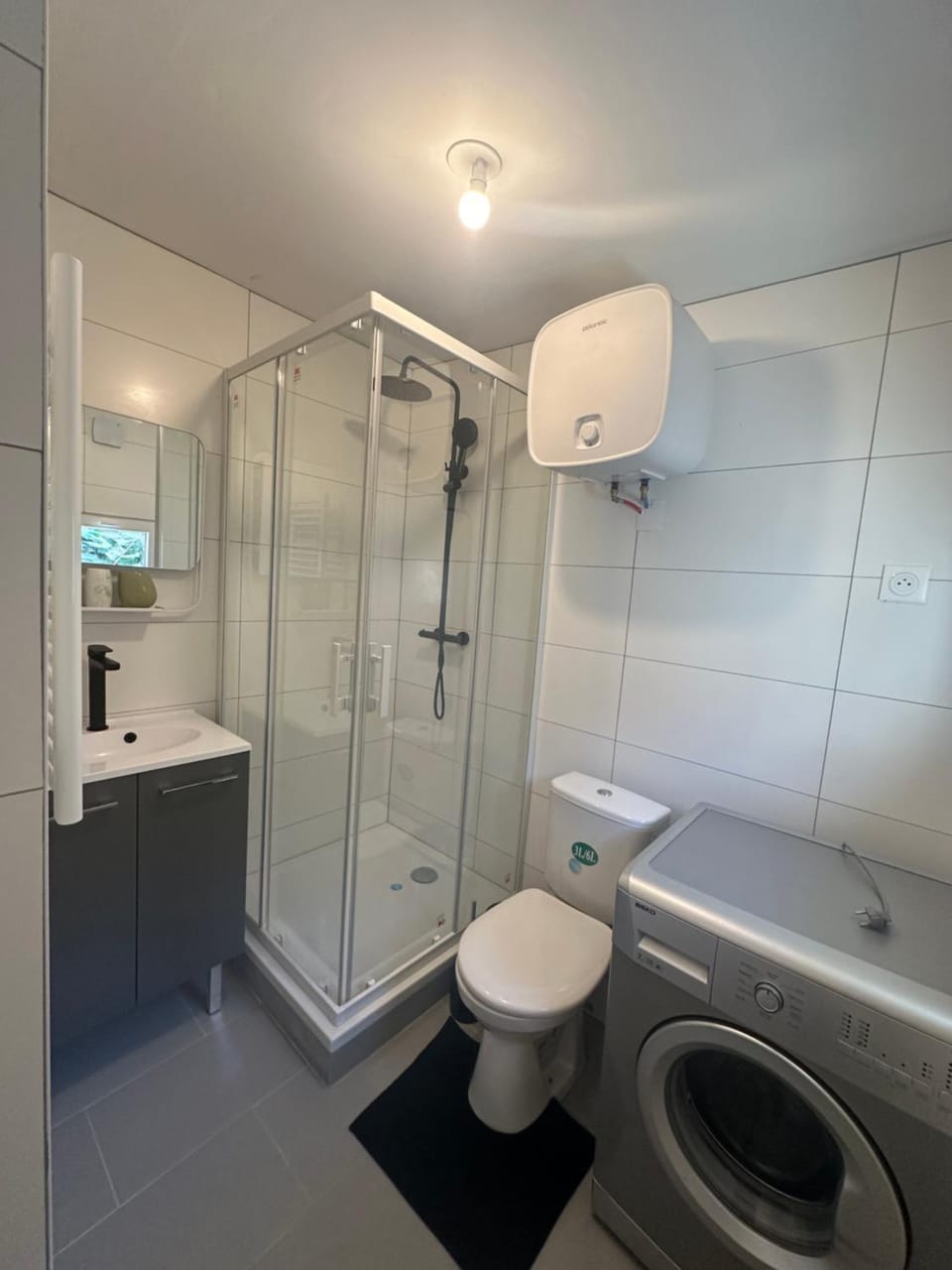Studio calme et central Apartment in Île-de-France