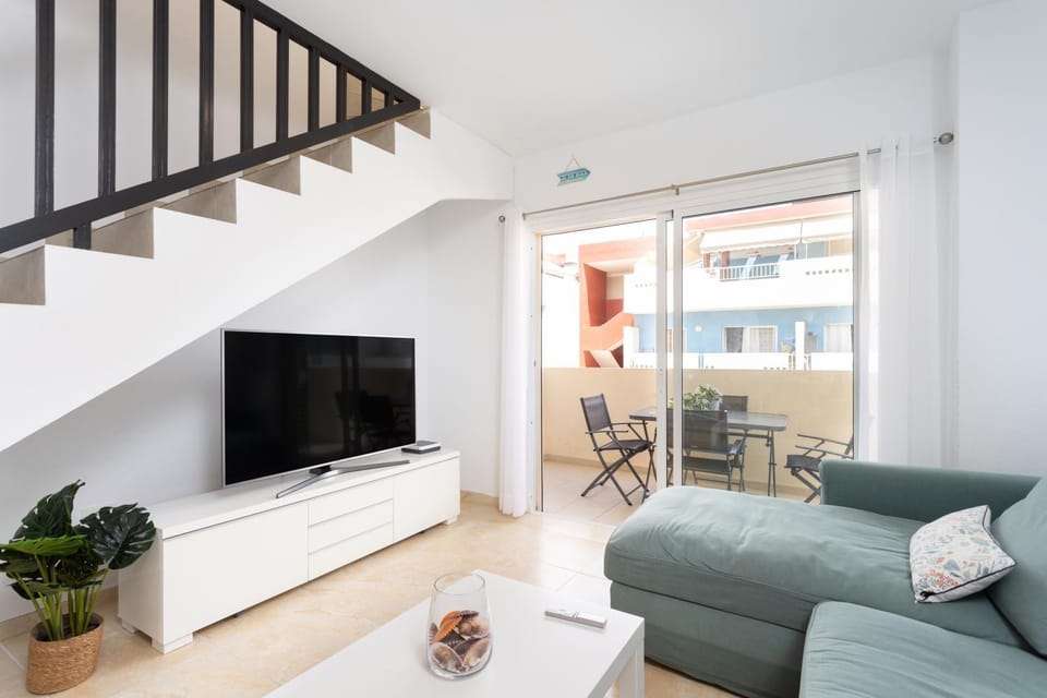 Home2Book Design Duplex Puertito de Güímar, Pool Apartment in Canary Islands