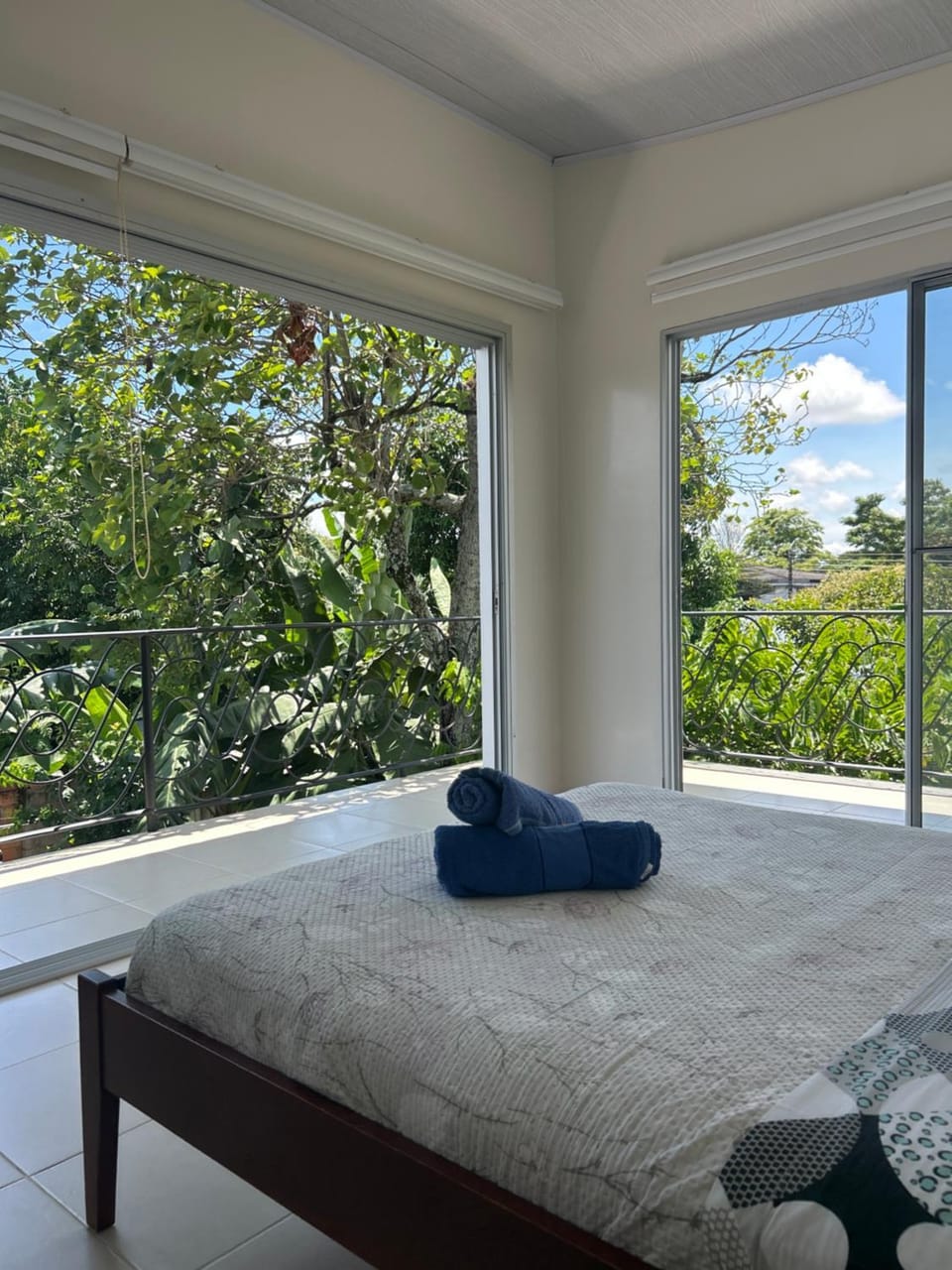 Bed, Garden, View (from property/room), Balcony/Terrace, Photo of the whole room, Garden view