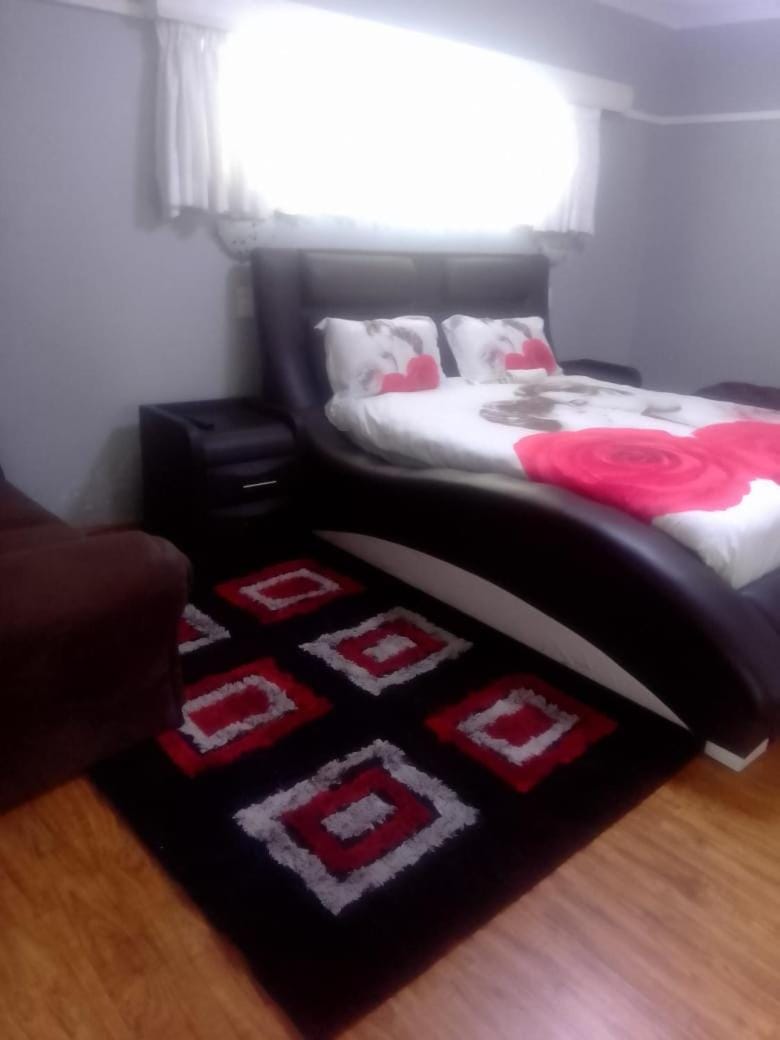 Tara's Terrace Guest House Apartment in Eastern Cape