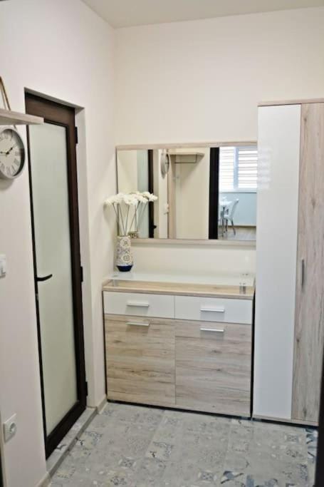 Ателие - удобство, комфорт, сигурност и безплатно паркомясто Apartment in Varna