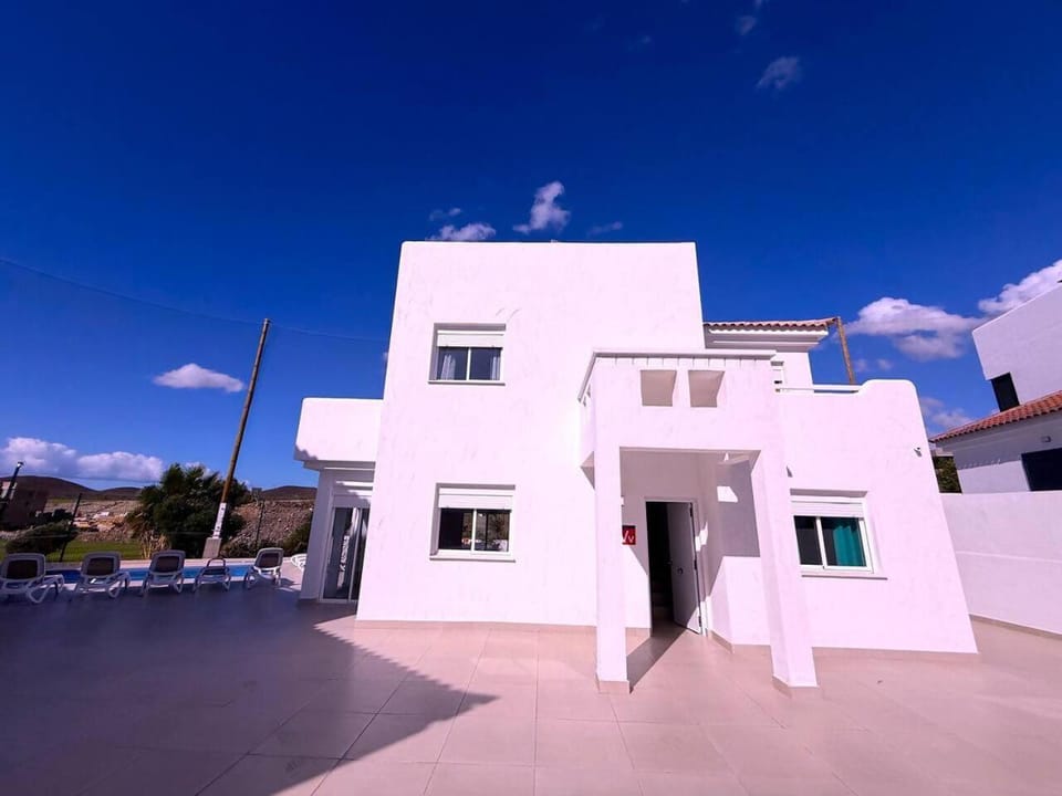 Easytenerife - Villa Modern Princess Villa in Abona