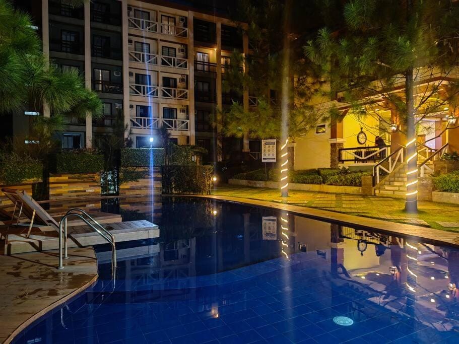 Deluxe Studio - U339 Pine Suites Tagaytay by RcplacePH Apartment in Tagaytay