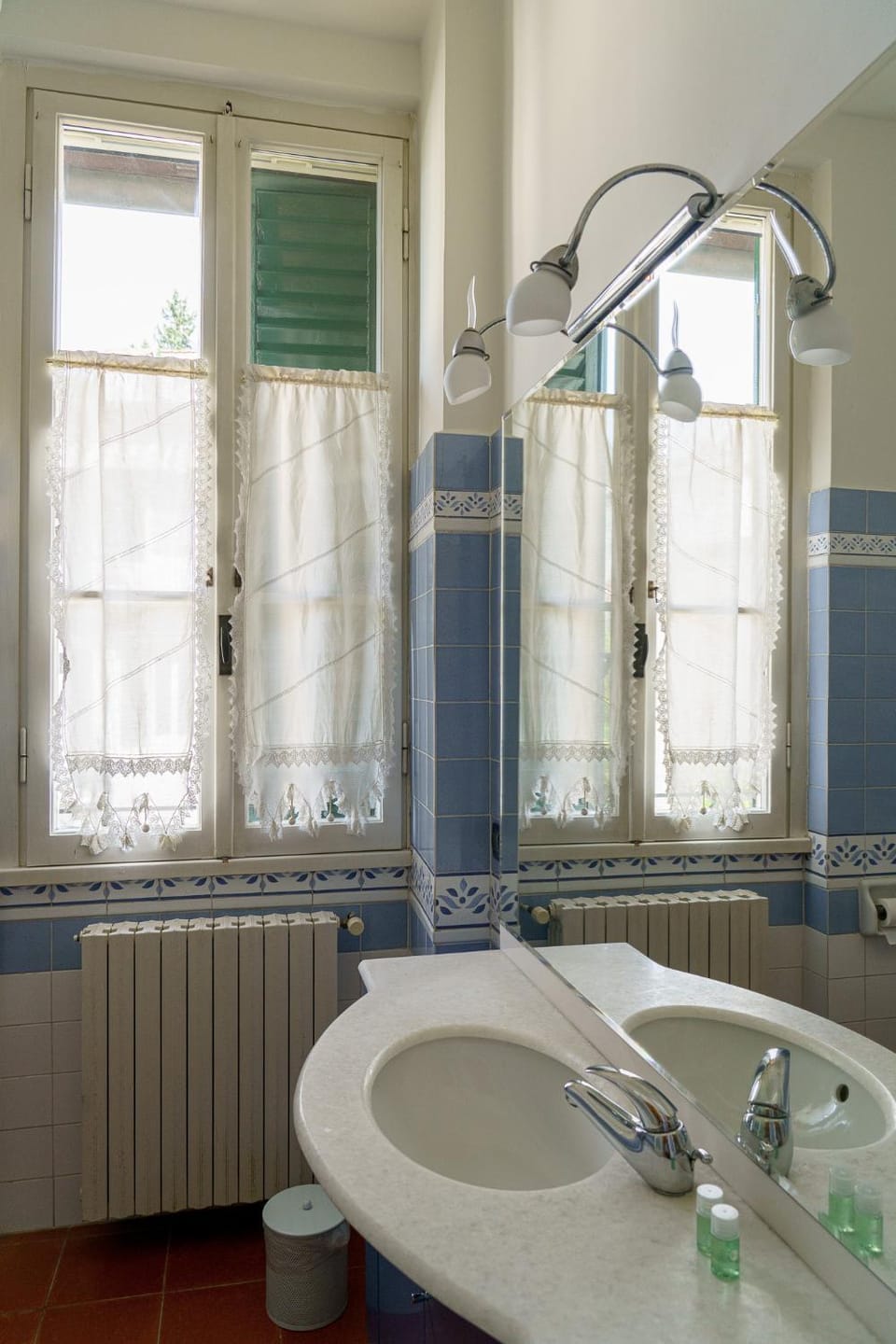 Spacious and pleasant 2-BR apt Apartment in Florence