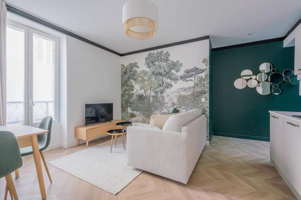 TV and multimedia, Living room, Seating area