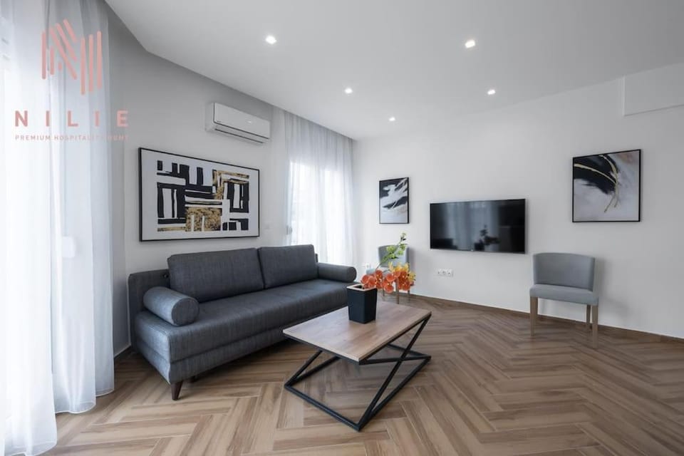 TV and multimedia, Living room, air conditioner