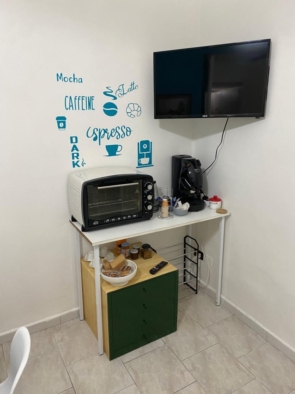 Coffee/tea facilities