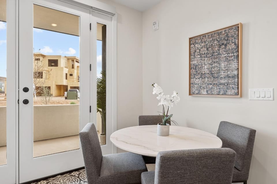 Life is Good condo Apartment in St George