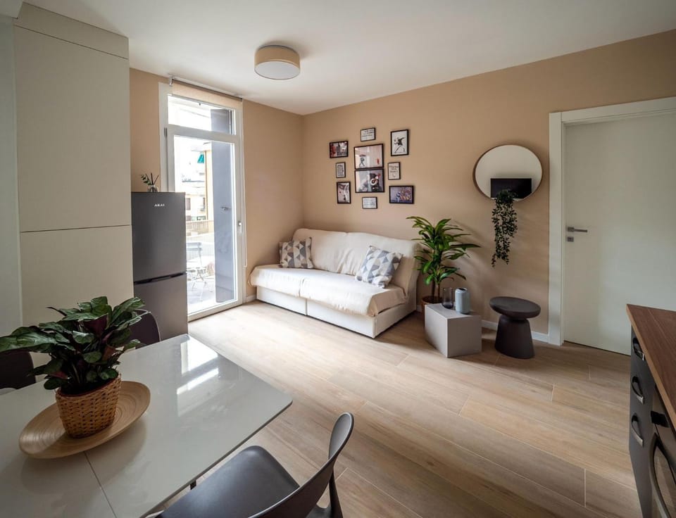 Balcony/Terrace, Living room, Decorative detail, Seating area, kitchen