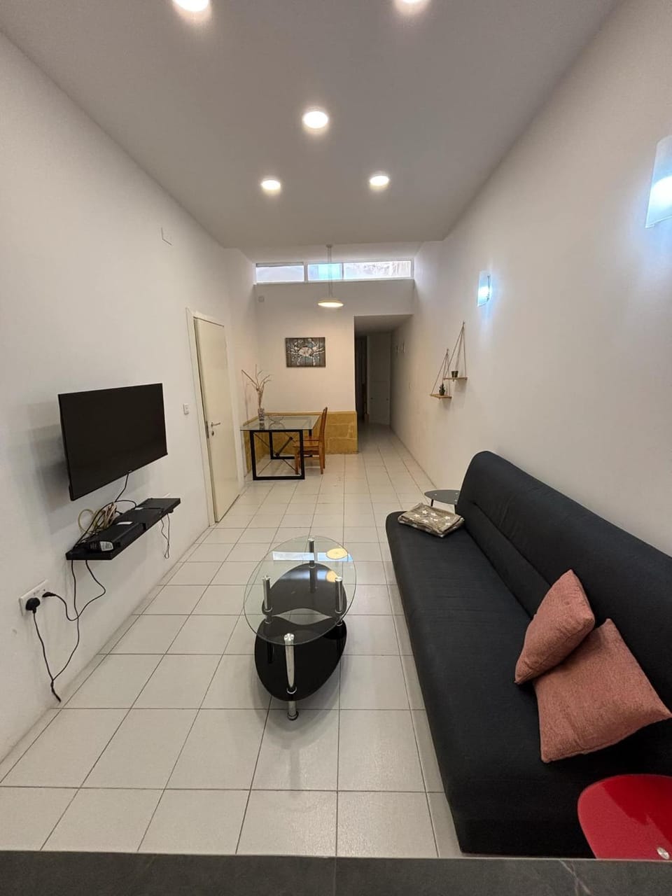 1 Bedroom In The Heart Of St Julians Apartment in Saint Julians