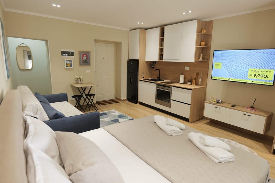 Living room, Bedroom
