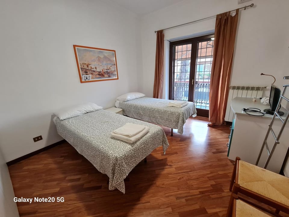 Domus Aureliae Apartment in Rome