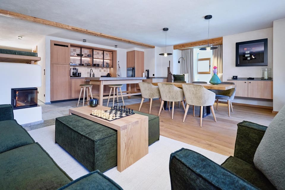 Kitchen or kitchenette, Living room, kitchen