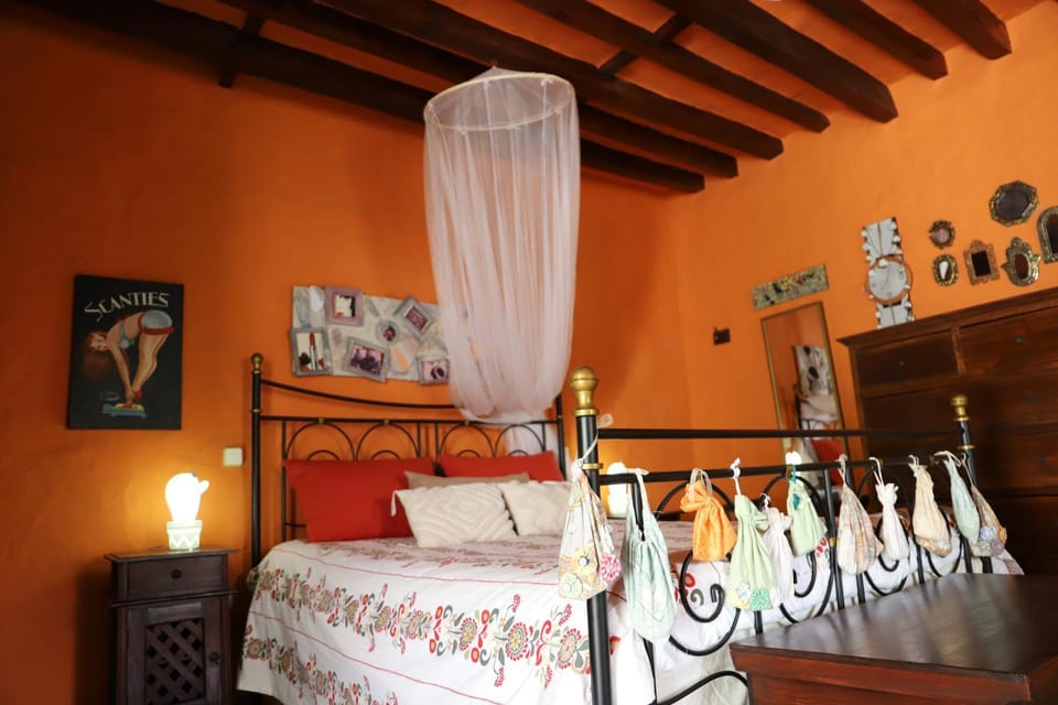 Bed, Bedroom