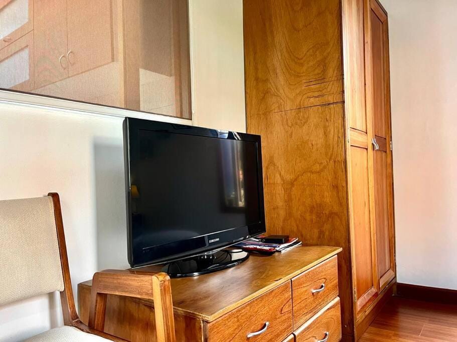 TV and multimedia, wardrobe