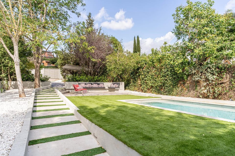 Garden, Garden view, Pool view, Swimming pool