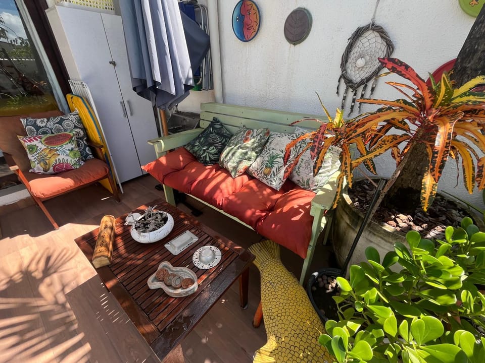 Bangalô térreo, com quintal e piscina privativos House in Tamandaré