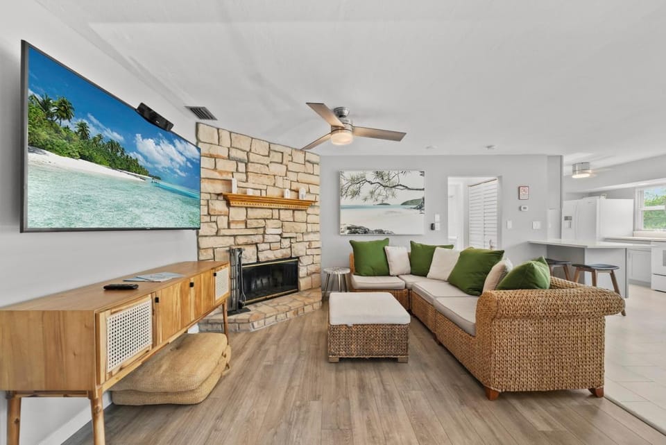Rabbit Retreat House in Sanibel Island