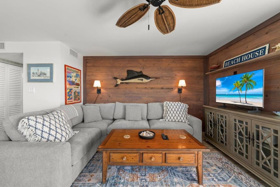 Island Beach Club #320C House in Sanibel Island