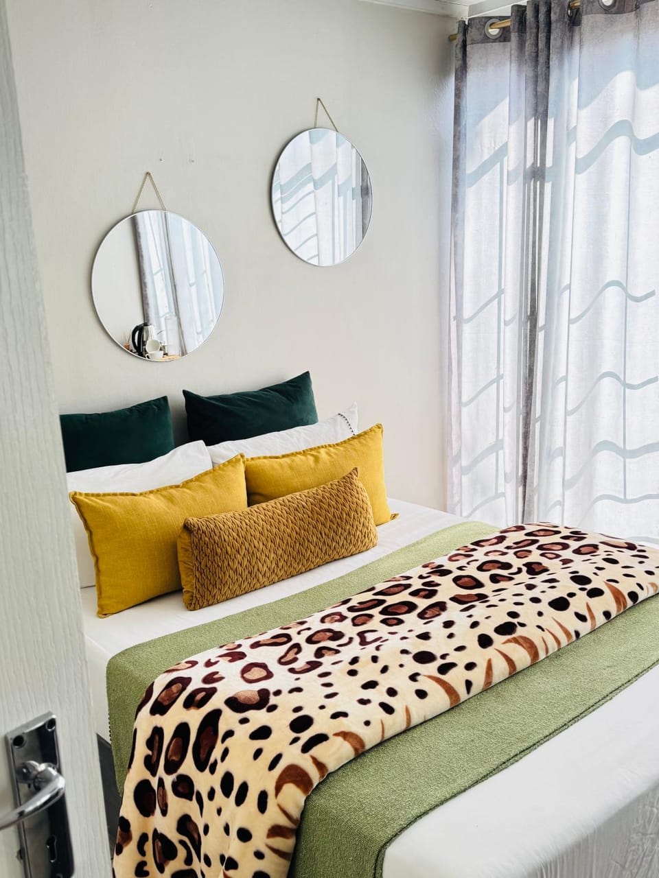 Ts Group Africa furnished apartments - Marothwane Saturday Sebola Vacation rental in Pretoria