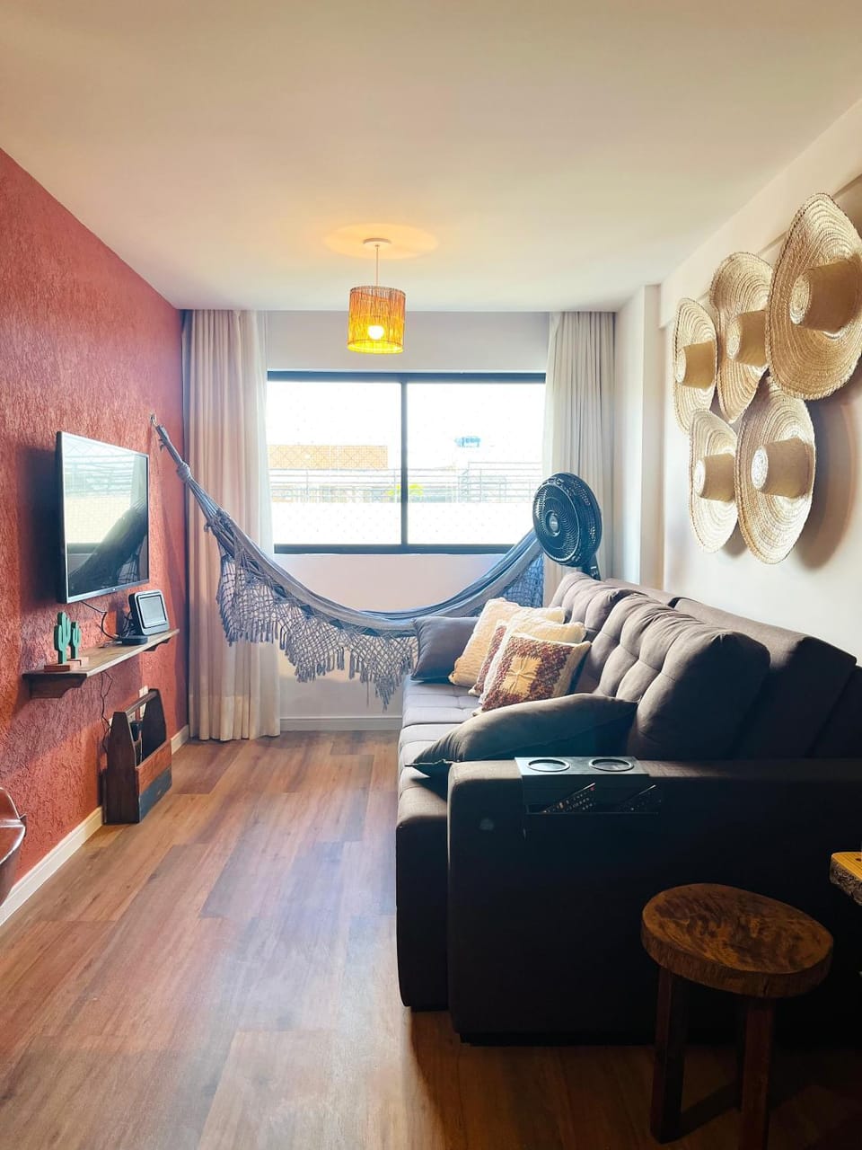 TV and multimedia, Living room, Decorative detail