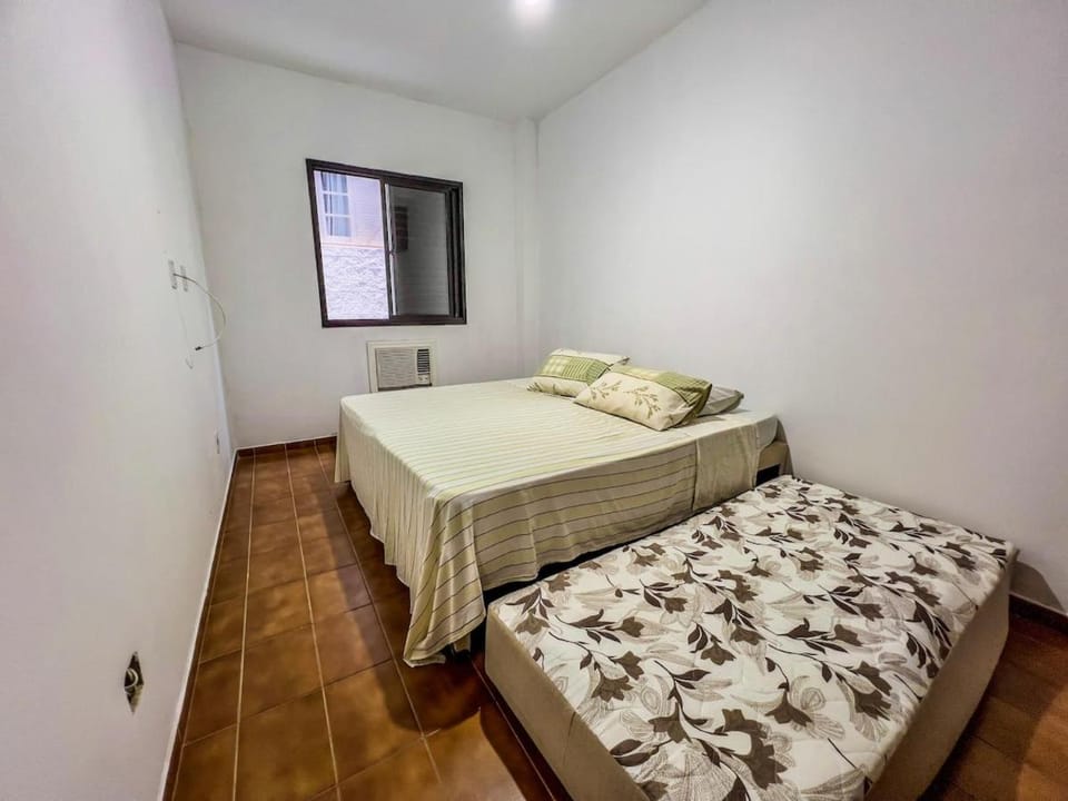 R12 · 2 Quadras da Praia Apartment in State of São Paulo