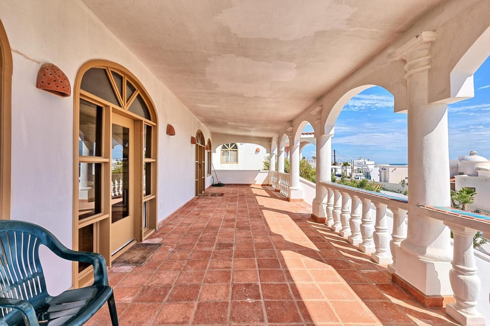 Patio, Day, View (from property/room), Balcony/Terrace