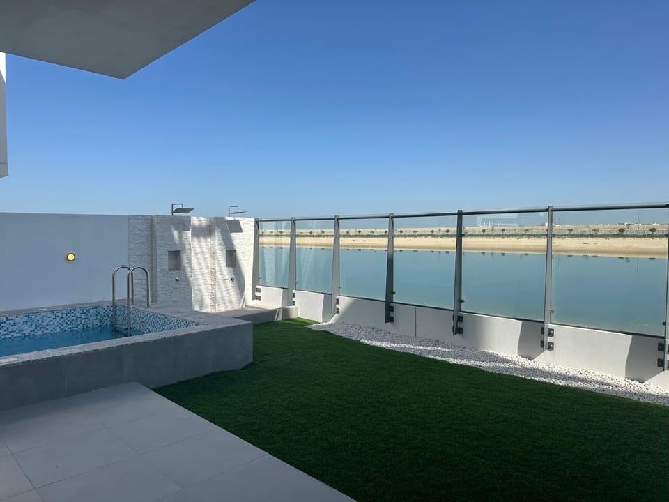 Natural landscape, Pool view, Sea view, Swimming pool