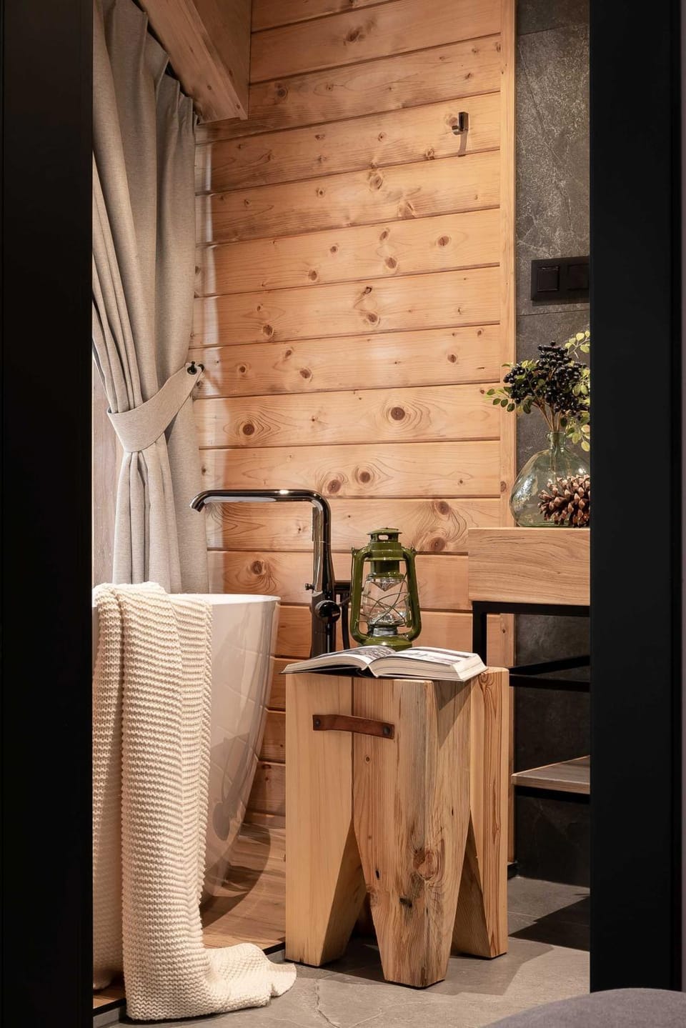 Bathroom, Bath