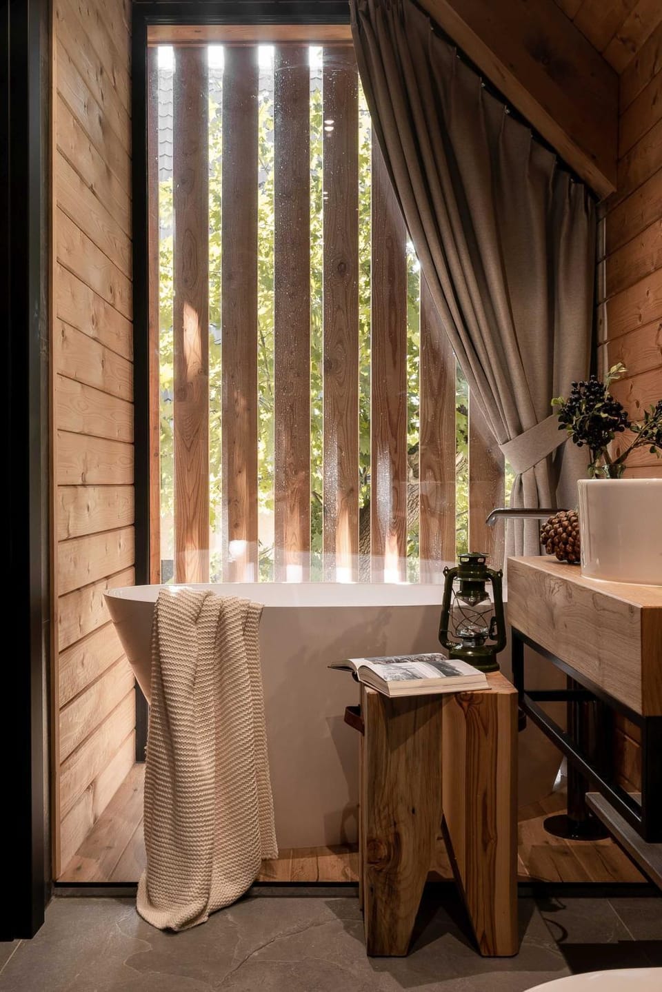 Bathroom, Bath