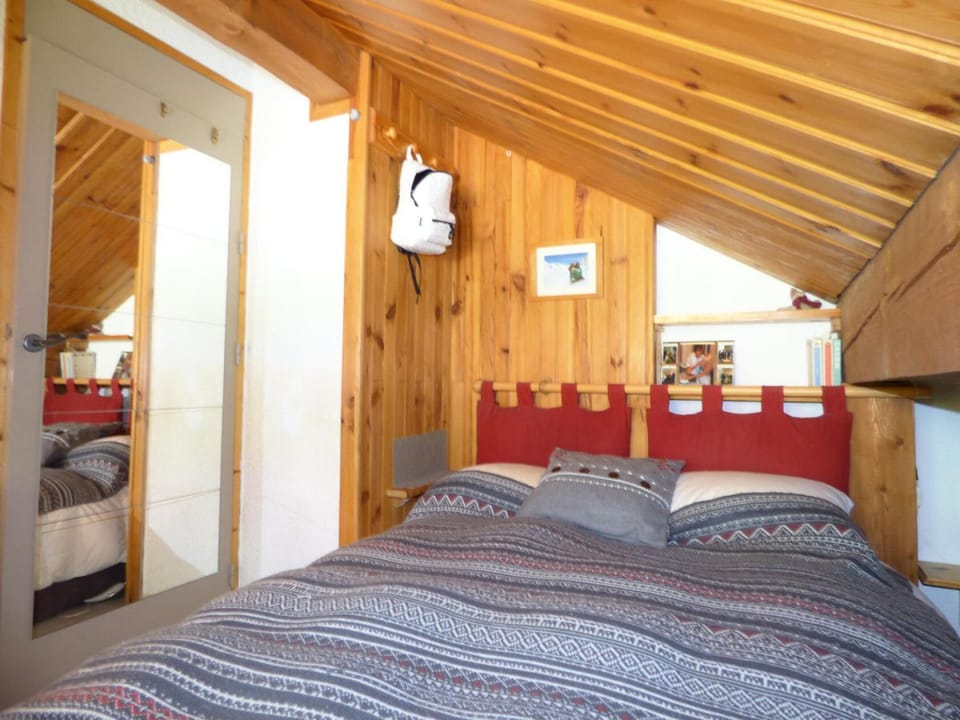 Résidence La Vizelle - Appartement 4 pièces cabine 6 personnes situé à Meribel altitude 1600 proche des pistes et des commerces MAE-8961 Cabin in Les Allues