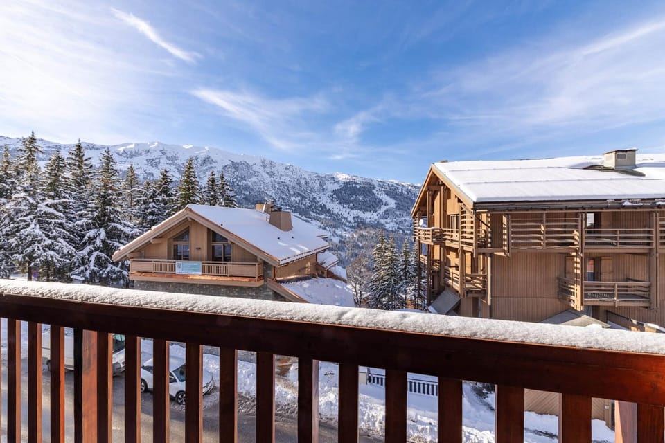 Résidence La Vizelle - Appartement 4 pièces cabine 6 personnes situé à Meribel altitude 1600 proche des pistes et des commerces MAE-8961 Cabin in Les Allues