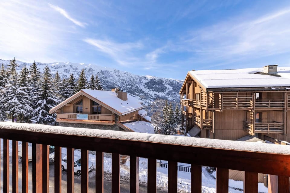 Résidence La Vizelle - Appartement 4 pièces cabine 6 personnes situé à Meribel altitude 1600 proche des pistes et des commerces MAE-8961 Cabin in Les Allues