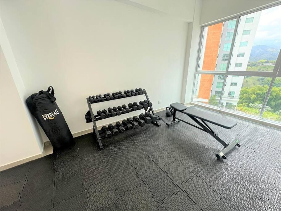 Belmonte218-Apartaestudio en Av centenario con piscina gym bbq Apartment in Armenia