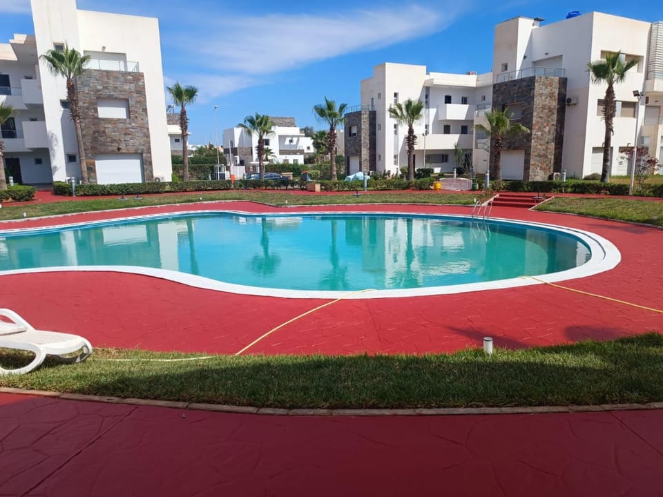 Garden, Swimming pool, sunbed