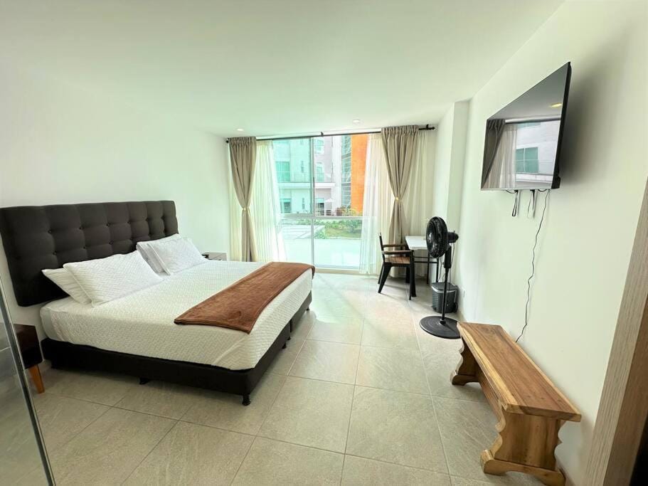 Belmonte205-Apartaestudio en Avenida con piscina, terraza,bbq Apartment in Armenia